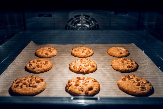 Oven en gasfornuis ontvetten: 10 duurzame tips voor een blinkend schone keuken - ViralCleaning
